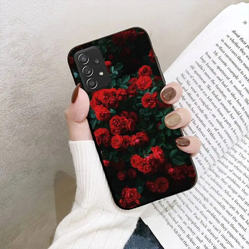 Розово-червени цветя на Калъф За мобилен телефон Samsung Galaxy А02 A12 A21 A22 A32 A41 A42 A51 A71 A72 под формата На Миди Изображение 1