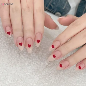 Миндально-розови нокти наклон цвят с цифри под формата на червено сърце, режийни ноктите с пълно покритие, подвижна въздушна нокти за жени и момичета