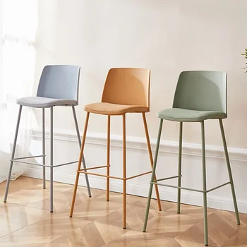 Модерни Бар столове за помещения Пластмасови Минималистичные Кът Дизайнерски Бар Столове Засилване на Европейската Ергономичност на мебелите Cadeira